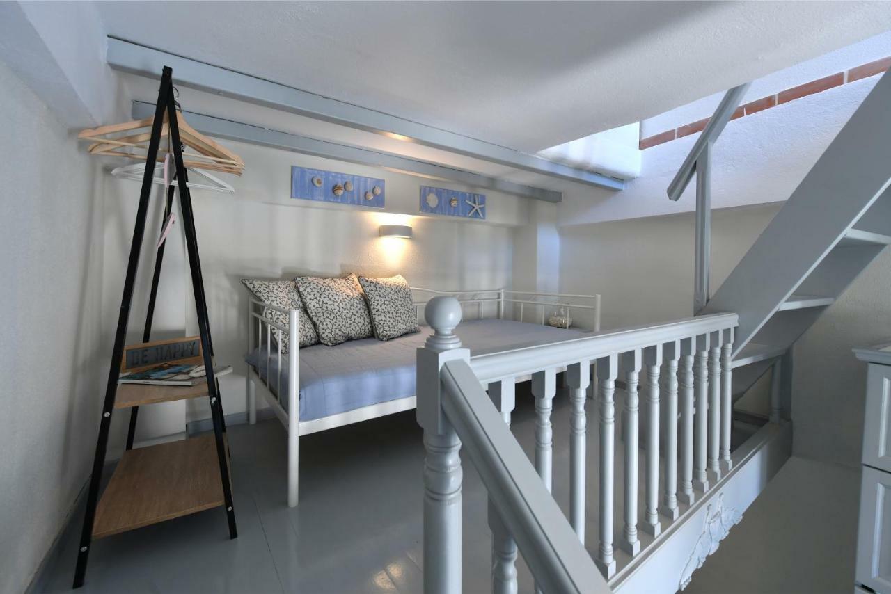Almyra Seaview Maisonette In Naousa Luaran gambar